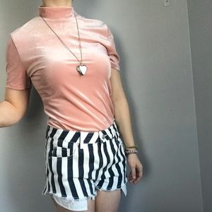 Women’s Short Sleeve Ambiance Turtleneck